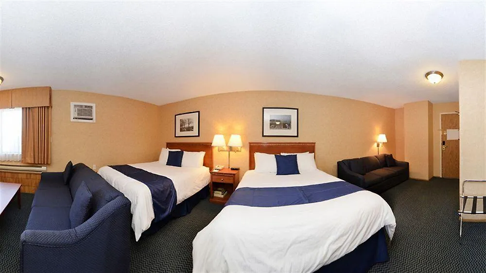 Best Western Plus Country Meadows Inn Aldergrove Hotel